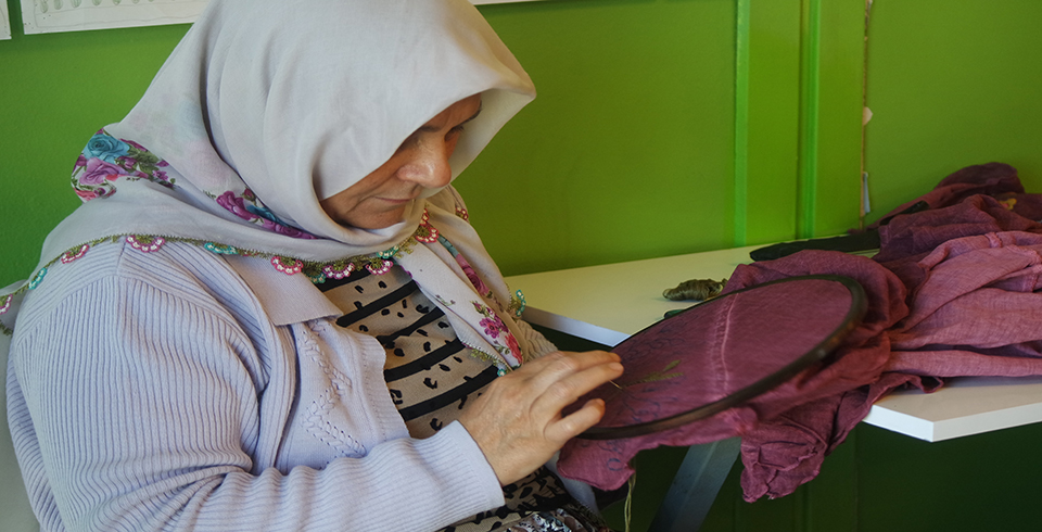 Girişimci Köy Kadınlarından Dikiş Nakış Kursu’na Yoğun İlgi