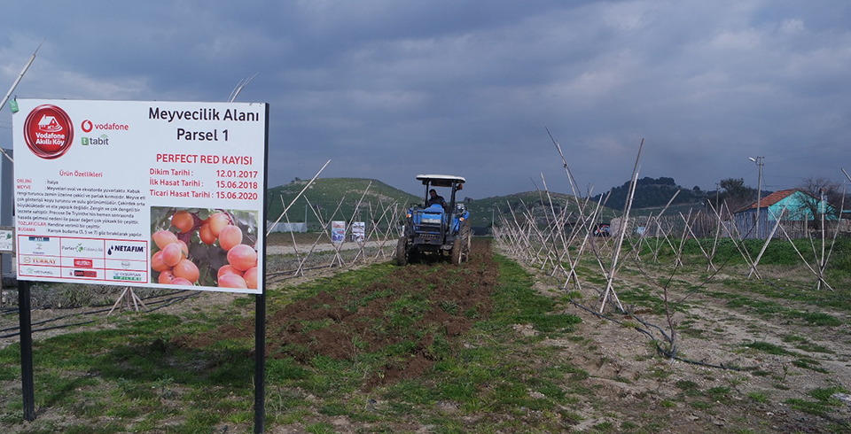 Yeni Üretim Sezonu İçin Toprak Hazırlıkları Devam Ediyor